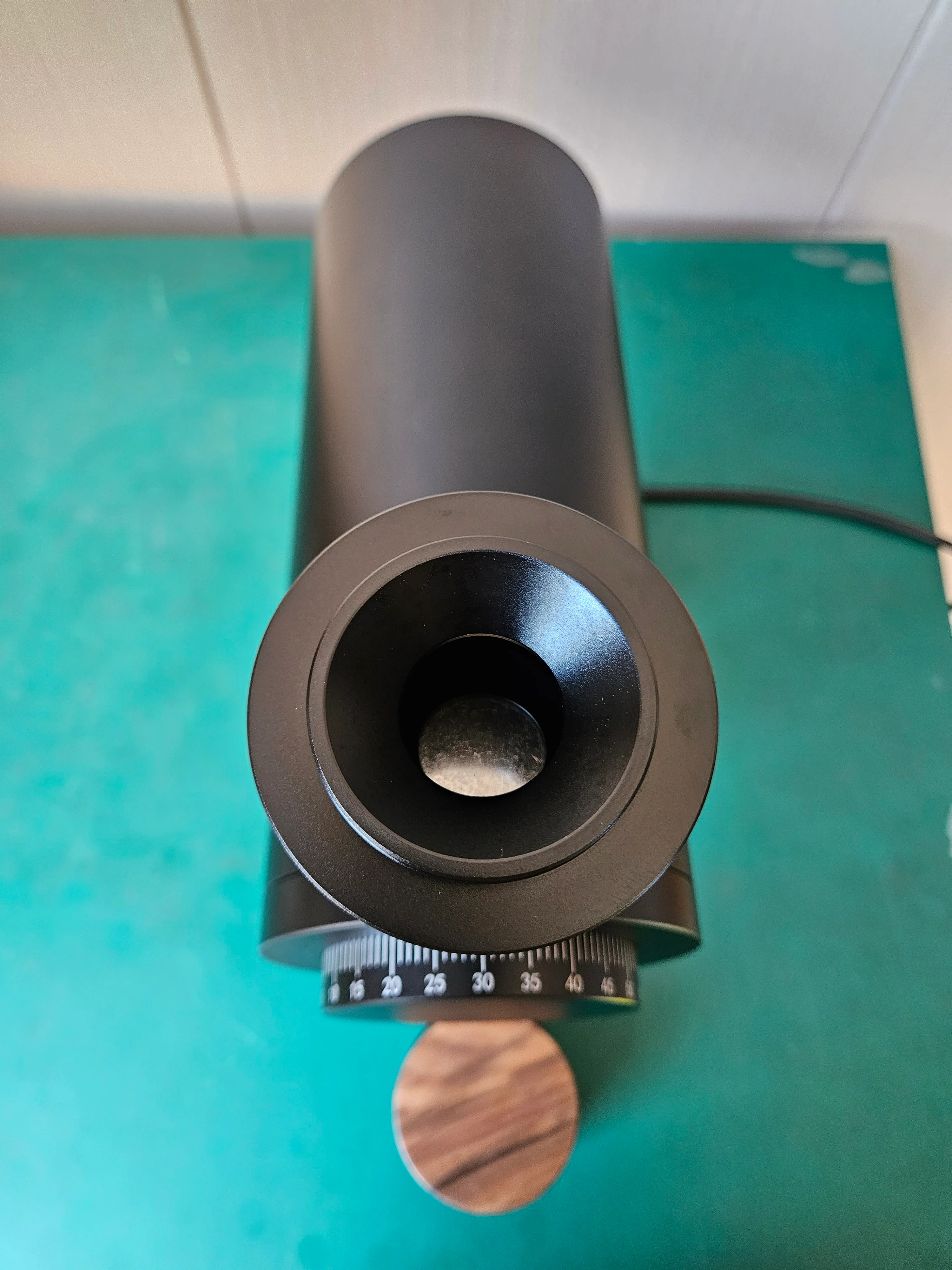 DF83V Variable Speed Coffee Grinder - Image 8